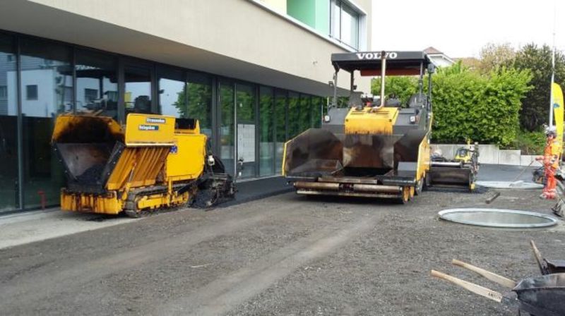 Belagsarbeiten Rösslipark Nottwil - 1