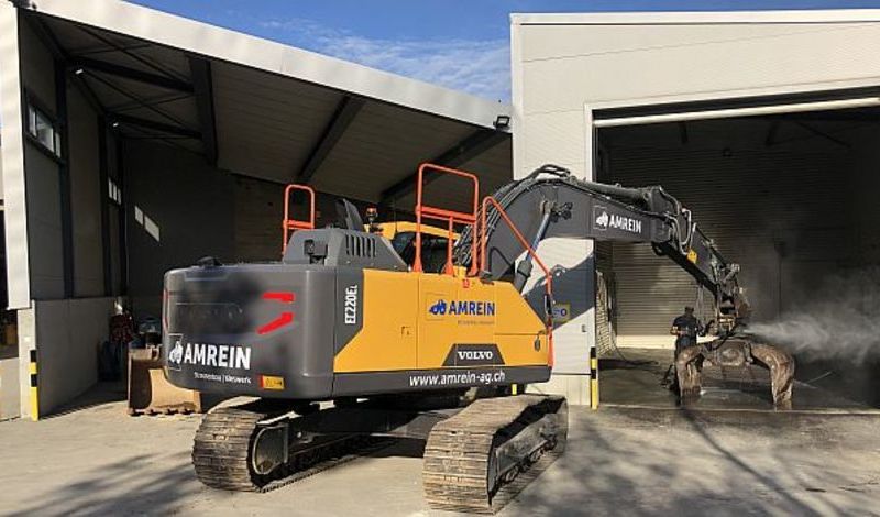 Neuer „Sonnenschein“ – Bagger Volvo EC 220 EL - 4